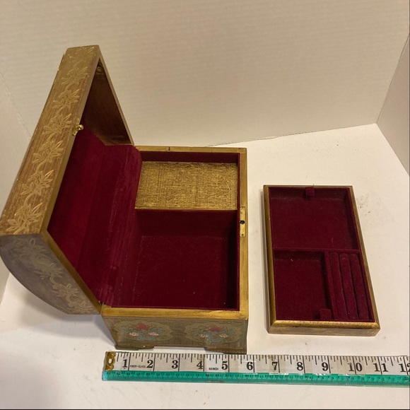 Vintage Florentine Chest Style Musical Jewelry Box! Made in Japan! - Picture 3 of 10